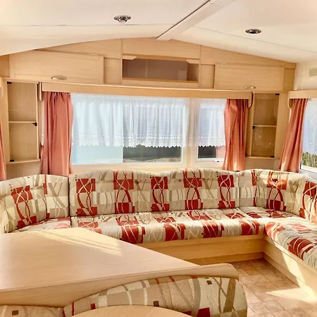 Bungalow A Kemping *