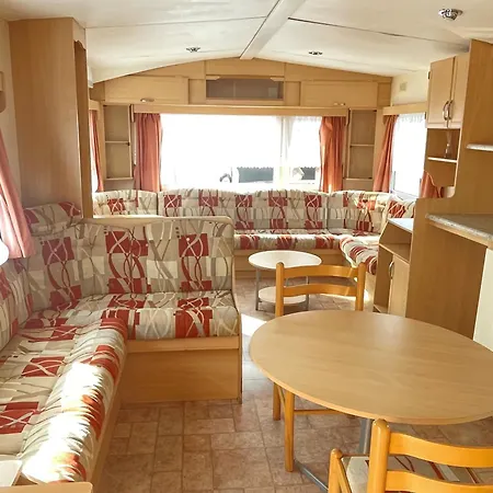 Campsite Bungalow A *